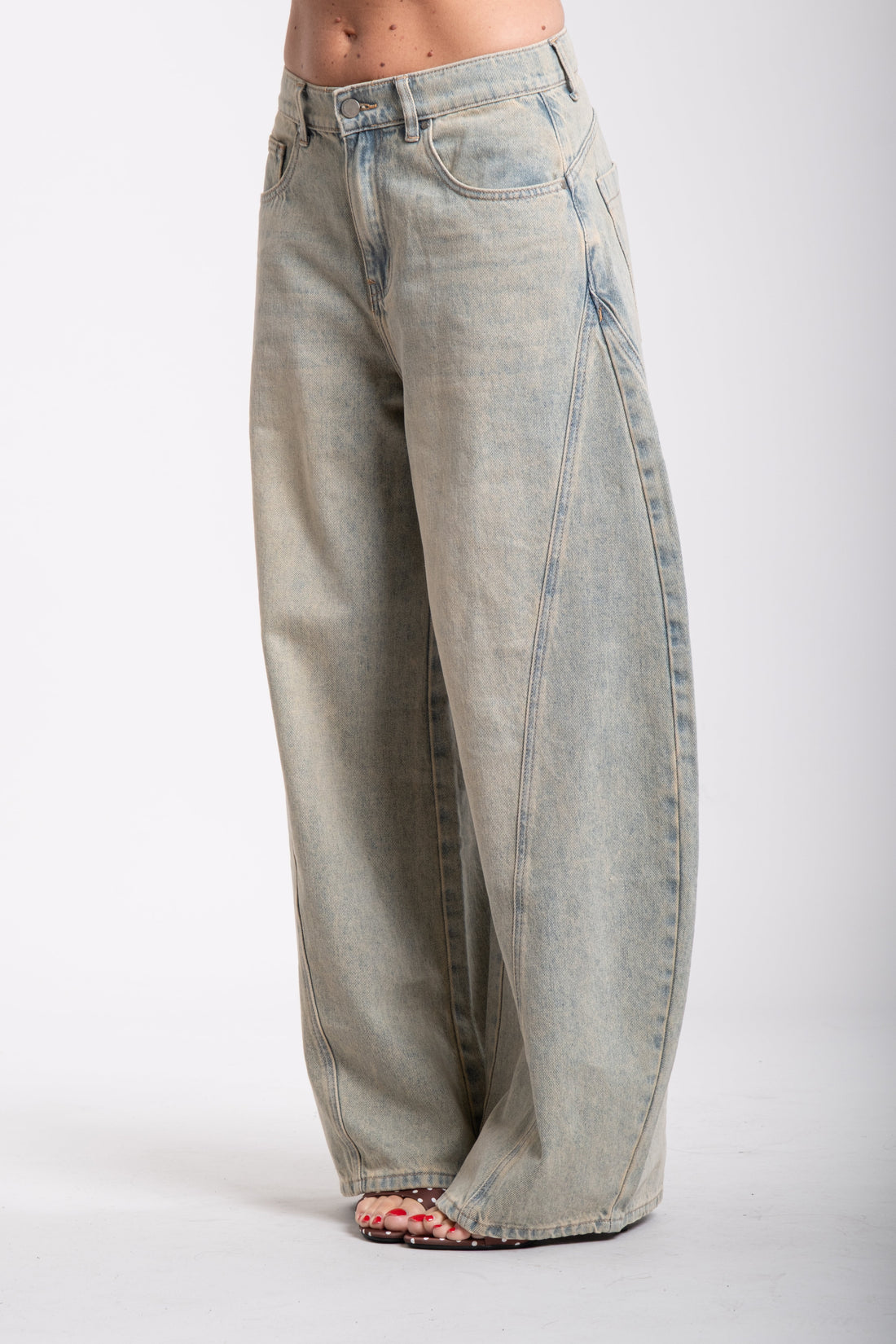 Jeans ballon sabbiato